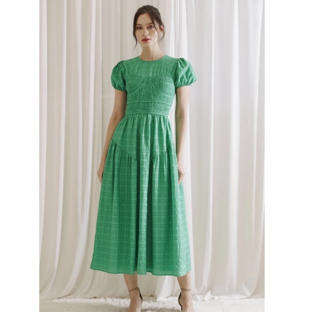 Storia Green Midi Dress with Puff Sleeves